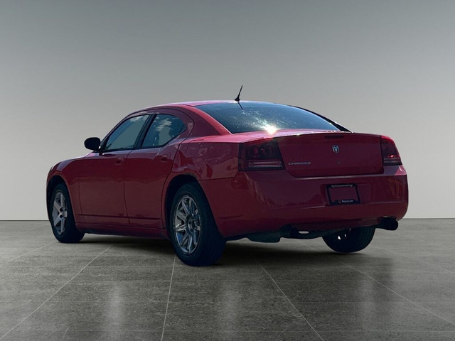 2008 Dodge Charger 4dr Sdn SE RWD in Cars & Trucks in Calgary - Image 4