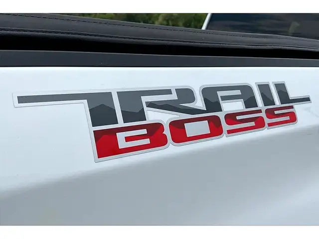 2022 Chevrolet Silverado 1500 LTD LT Trail Boss | 5.3L V8 | Line in Cars & Trucks in Mississauga / Peel Region - Image 33