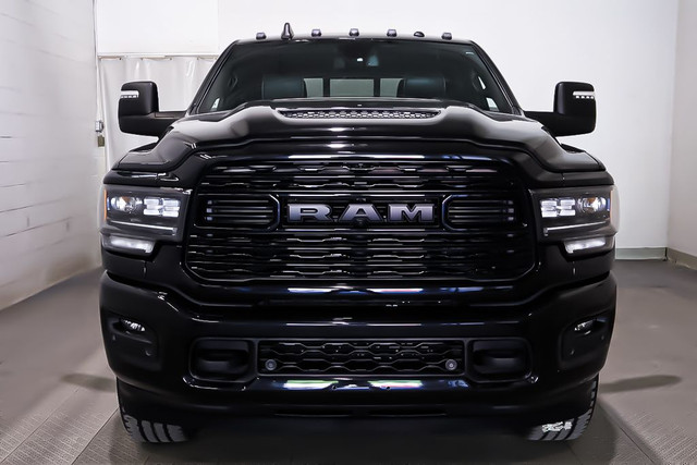 2023 Ram 2500 LIMITED + DIESEL + NIGHT ED + 4X4 + CREW CAB BOITE in Cars & Trucks in Laval / North Shore - Image 2
