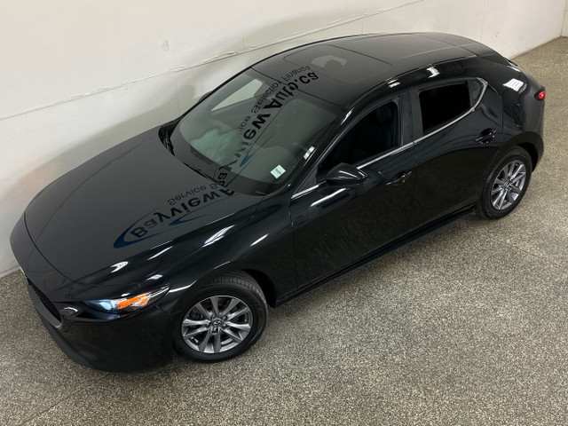 2022 Mazda 3 GS GS/AWD/LEATHER/SUNROOF/BLACK ON BLACK! in Cars & Trucks in Belleville - Image 2