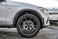 ENJOY 6 MONTHS NO PAYMENT!! MERCEDES BENZ INSPECTION IS AVAILABLE UPON REQUEST!! CARFAX VERIFIED AVA... (image 4)