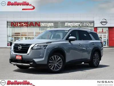 AM/FM Stereo, Air Conditioning, Alloy Wheels, Anti-Lock Brakes (ABS), Keyless Entry, Navigation Syst...