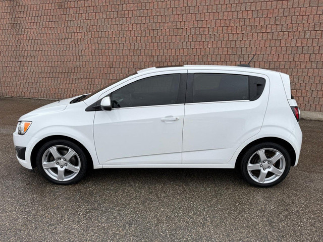 2015 Chevrolet Sonic LT | SUNROOF | ALLOY WHEELS | BACK-UP CAM | in Cars & Trucks in Oshawa / Durham Region - Image 3