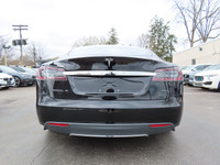 85D AWD - LOW LOW KMS - 100% CANADIAN VEHICLE Visit Our Website @ EliteLuxuryMotors.ca _____________... (image 9)