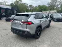 Come by and check out this reliable and adventure-ready 2019 Toyota RAV4 LE AWD the perfect blend of... (image 5)