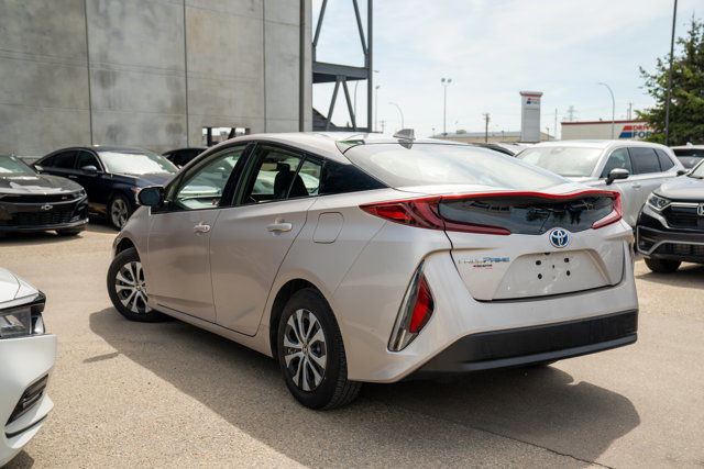 2020 Toyota Prius Prime in Cars & Trucks in Edmonton - Image 3