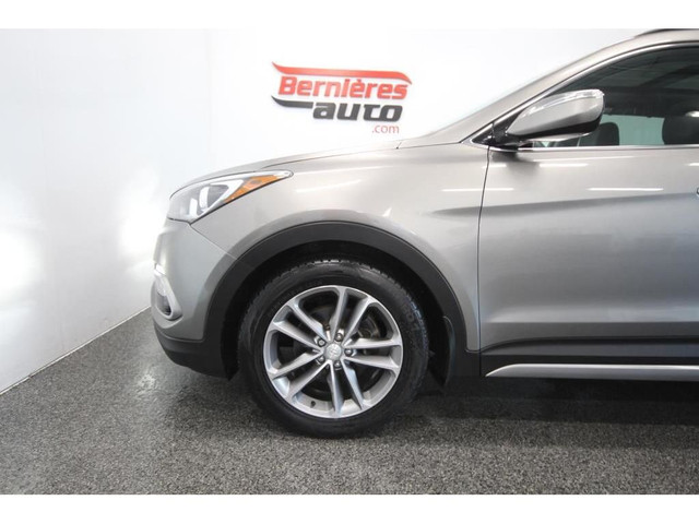 2018 Hyundai Santa Fe SPORT / LIMITED / AWD / 2.0 TURBO in Cars & Trucks in Lévis - Image 4