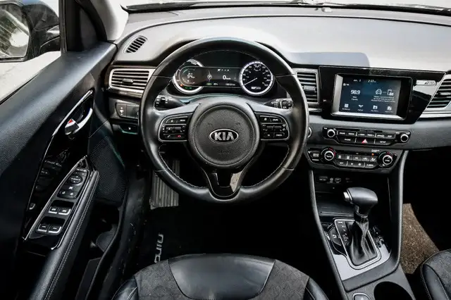 2019 Kia Niro EX Premium • HEATED SEATS • WIRELESS CHARGING in Cars & Trucks in Kingston - Image 14