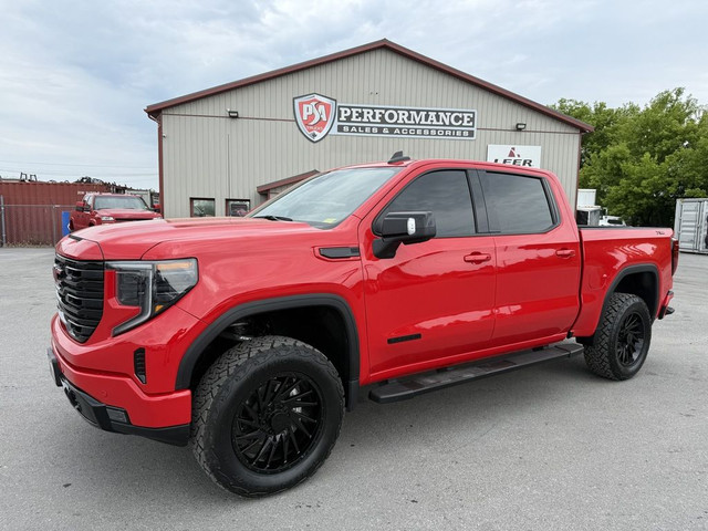2024 GMC Sierra 1500 4WD Crew Cab 147 Elevation in Cars & Trucks in Belleville - Image 3