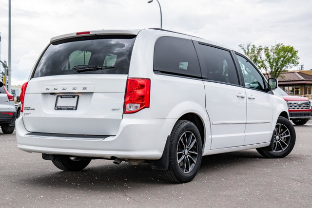 2017 Dodge Grand Caravan GT in Cars & Trucks in Edmonton - Image 2