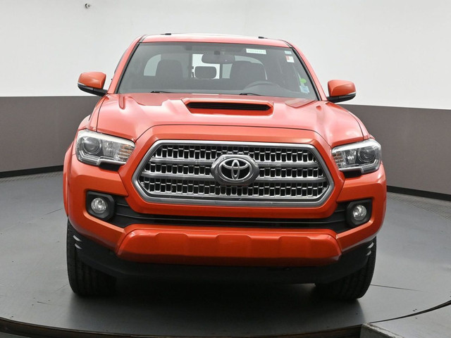 2016 Toyota Tacoma in Cars & Trucks in City of Halifax