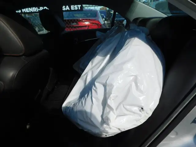 Lincoln MKZ Cuir Mags Sieges Chauffants/Climatisée TRES PROPRE 2 in Cars & Trucks in City of Montréal - Image 24