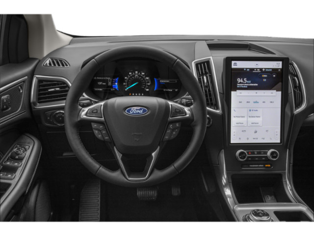 2022 Ford Edge Titanium in Cars & Trucks in Saskatoon - Image 4