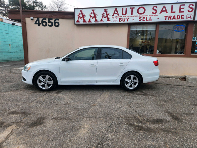 2014 Volkswagen Jetta 4dr 1.8 TSI Man Comfortline in Cars & Trucks in City of Toronto - Image 4