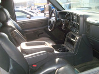 NORTH POINT MOTORS...CALL TEXT 780-224-7791 CHECK OUT THIS 03 GMC 2500HD 4X4 6.6L DURAMAX DIESEL. TR... (image 5)