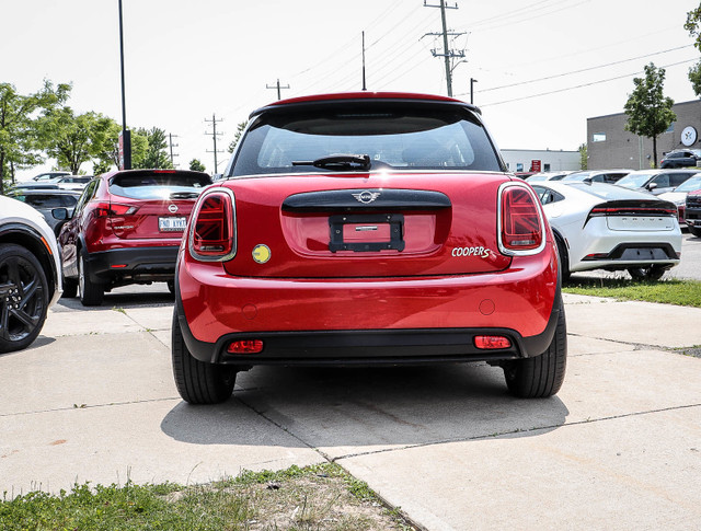2023 MINI 3 Door Cooper SE in Cars & Trucks in Kitchener / Waterloo - Image 3