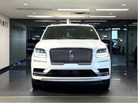The 2018 Lincoln Navigator Reserve is powered by a 3.5L twin turbo premium unleaded V6 engine and fe... (image 1)
