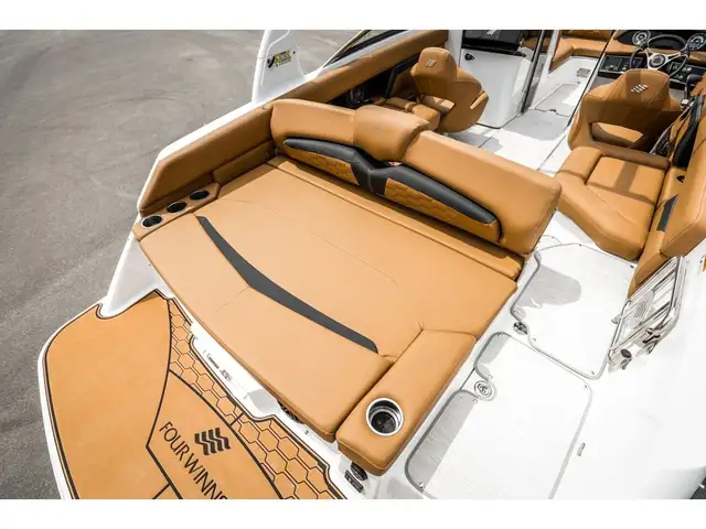 2026 Four Winns HD5 in Powerboats & Motorboats in Québec City - Image 14