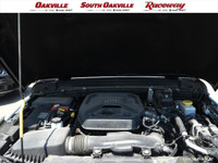 2022 Jeep Wrangler Unlimited Sahara Black Clearcoat 2.0L I4 DOHC 8-Speed Automatic Call us at (905)... (image 7)