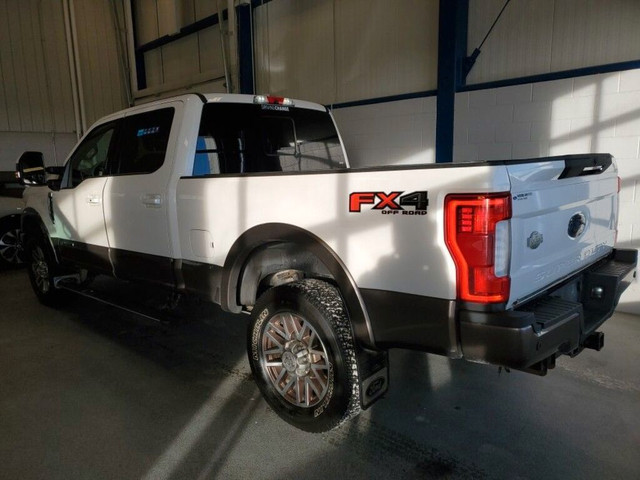  2019 Ford F-350 KING RANCH W/ KING RANCH ULTIMATE PKG in Cars & Trucks in Moose Jaw - Image 3