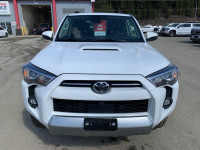 2024 Toyota 4Runner 4WD, 17" Aluminum Wheels, 4.0L V6 Gasoline Engine, 5-Speed Automatic Transmissio... (image 8)