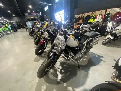Transportation and Preparation NOT included 2024 BMW R nineT Pure 719 Pollux Metallic/Light WhitePUR...