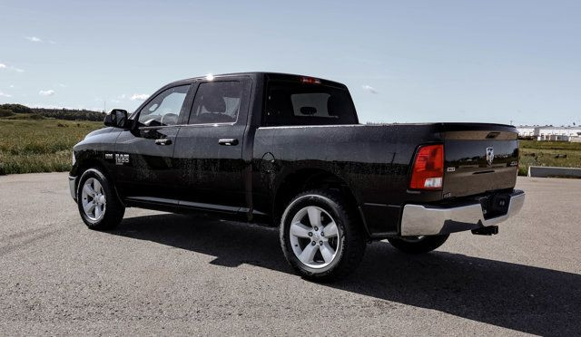 2023 Ram 1500 Classic SLT CREWCAB 4X4 HEMI in Cars & Trucks in Strathcona County - Image 2