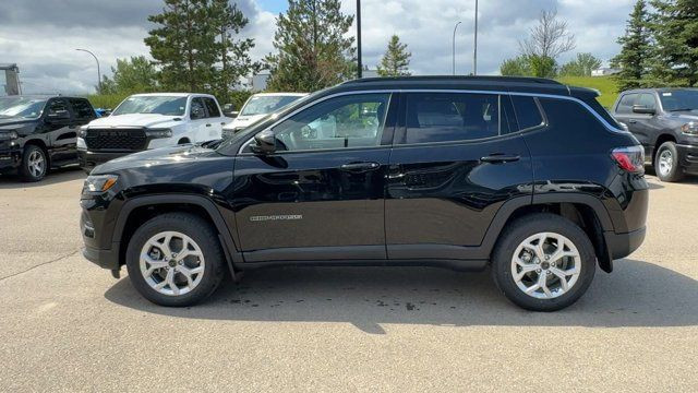 2025 Jeep Compass North | Remote Start | Apple CarPlay in Cars & Trucks in Edmonton - Image 4