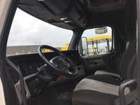 2020 FREIGHTLINER T12664ST;Heavy Duty Trucks - Conventional Truck w/ Sleeper Penske Location 2824 EI... (image 9)