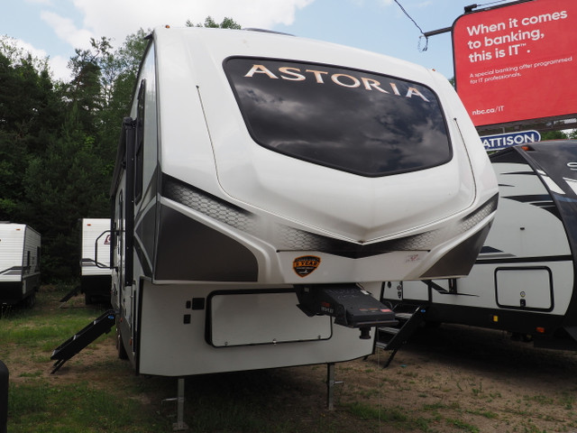 Keystone RV Astoria 2943BH - BEING SOLD AT COST! in Travel Trailers & Campers in Kitchener / Waterloo - Image 2