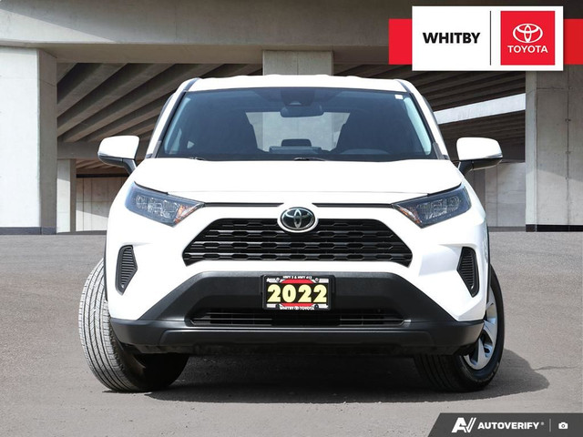 2022 Toyota RAV4 LE AWD 2.5L / Rear Parking Camera in Cars & Trucks in Oshawa / Durham Region - Image 4