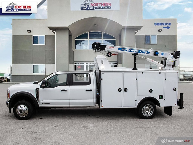 2023 Ford F-550 Chassis XLT 4x4 MILRON SERVICE BODY CRANE V... in Cars & Trucks in Edmonton - Image 3