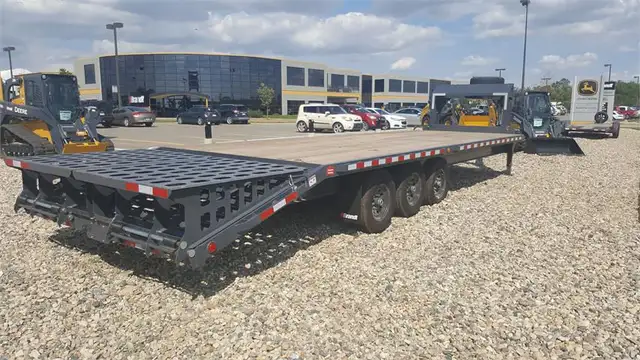 11-Ton, 24' Deckover Flatbed Trailer Brandt UGR1124 in Cargo & Utility Trailers in Mississauga / Peel Region - Image 4