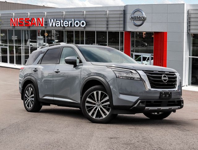 2024 Nissan Pathfinder Platinum WITH CAPTAIN SEATS 3.5L V6 AWD ! in Cars & Trucks in Kitchener / Waterloo