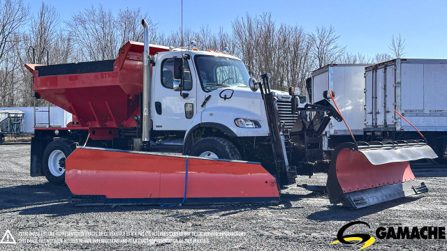 2011 FREIGHTLINER M2106V DENEIGEUSE CAMION A NEIGE in Heavy Trucks in Longueuil / South Shore - Image 4