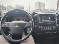 HIGHLIGHTS -5.3L V8 Engine (355hp, 383ft-lbs) -6 Speed Automatic Transmission w/OD Tow Mode -Four Wh... (image 9)