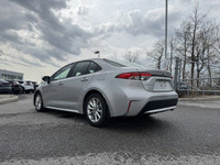 This 2022 Toyota Corolla LE boasts impressive fuel efficiency and reliable performance, making it pe... (image 3)