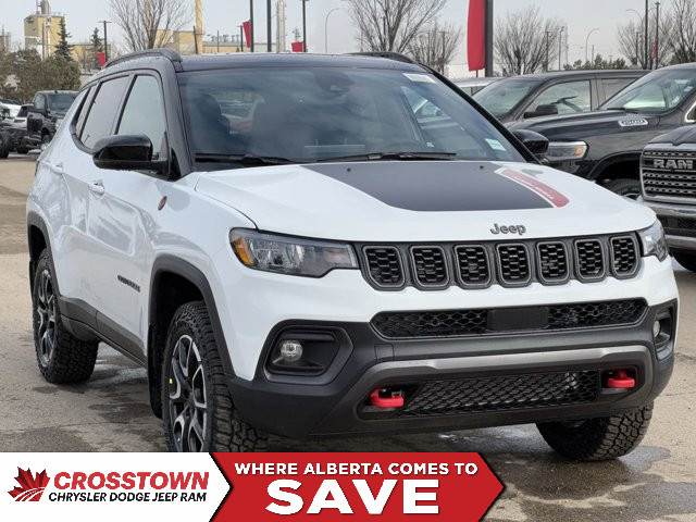 2025 Jeep Compass Trailhawk | Sunroof | Remote Start in Cars & Trucks in Edmonton
