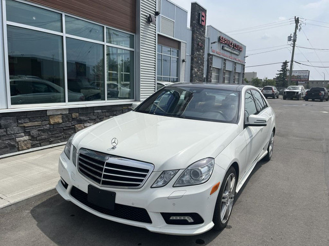 2010 Mercedes-Benz E-Class 5.5L 4MATIC/ OWN OWNER /CLEAN CARFAX in Cars & Trucks in Calgary - Image 2