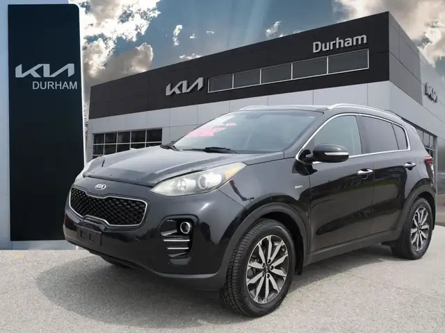 2017 KIA SPORTAGE EX in Cars & Trucks in Oshawa / Durham Region - Image 2