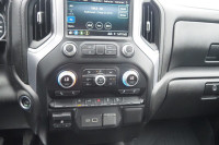 2021 GMC Sierra 1500 Elevation Crew Duramax 3.0lt 6 Cylinder Diesel Crew Cab Truck. Well Optioned Sh... (image 8)