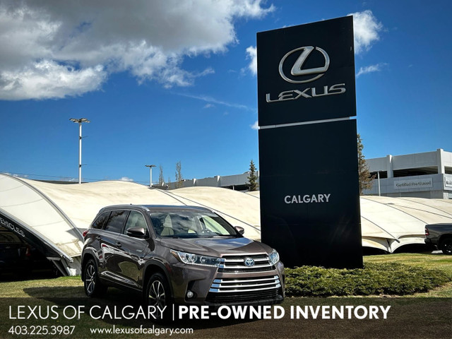 2017 Toyota Highlander Hybrid XLE in Cars & Trucks in Calgary