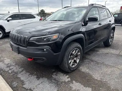 Jeep**Cherokee**4x4**3.2L**V6**Heated Seats**Heated Steering Wheel**8.4 Touchscreen**Apple Car Play*...
