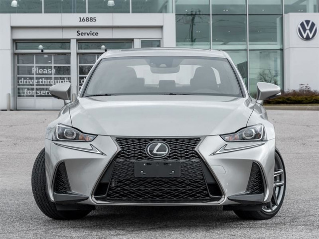 2020 Lexus IS 300 AWD in Cars & Trucks in Markham / York Region - Image 3