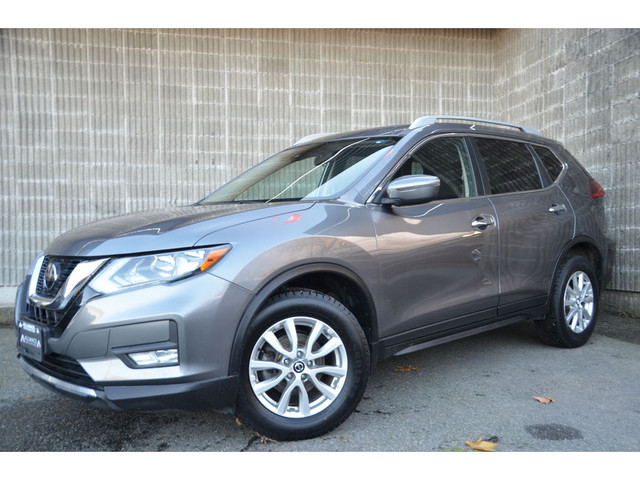 2020 Nissan Rogue AWD SV, Bluetooth, Backup Camera, Heated Seats in Cars & Trucks in Burnaby/New Westminster