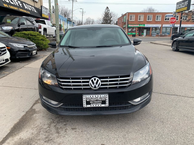 2012 Volkswagen Passat 2.5L Highline 2.5L Highline in Cars & Trucks in City of Toronto - Image 2