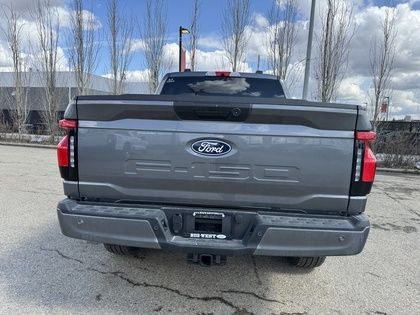 2025 Ford F-150 Lightning XLT 311A w/MAX TOW, TAILGATE STEP & 2. in Cars & Trucks in Edmonton - Image 4