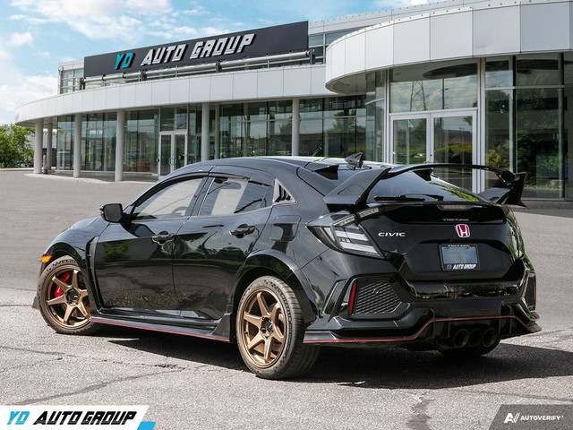 2017 Honda Civic Type R 5dr Manual l Clean Carfax l Low Km Sale  dans Autos et camions  à Région de Markham/York - Image 4
