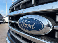 Do not miss out on this beautiful, low mileage, locally owned and traded 2021 F-150 Lariat! Beautifu... (image 3)