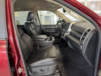 Discover Martin Chrysler, a family-owned gem since 44! With unbeatable service & deals, we're your g... (image 9)